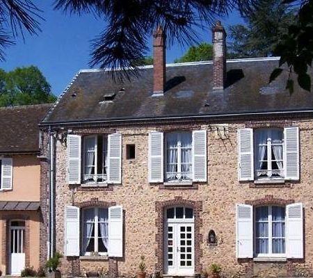 Ferme Du Chateau Bailleau-l'Eveque 외부 사진